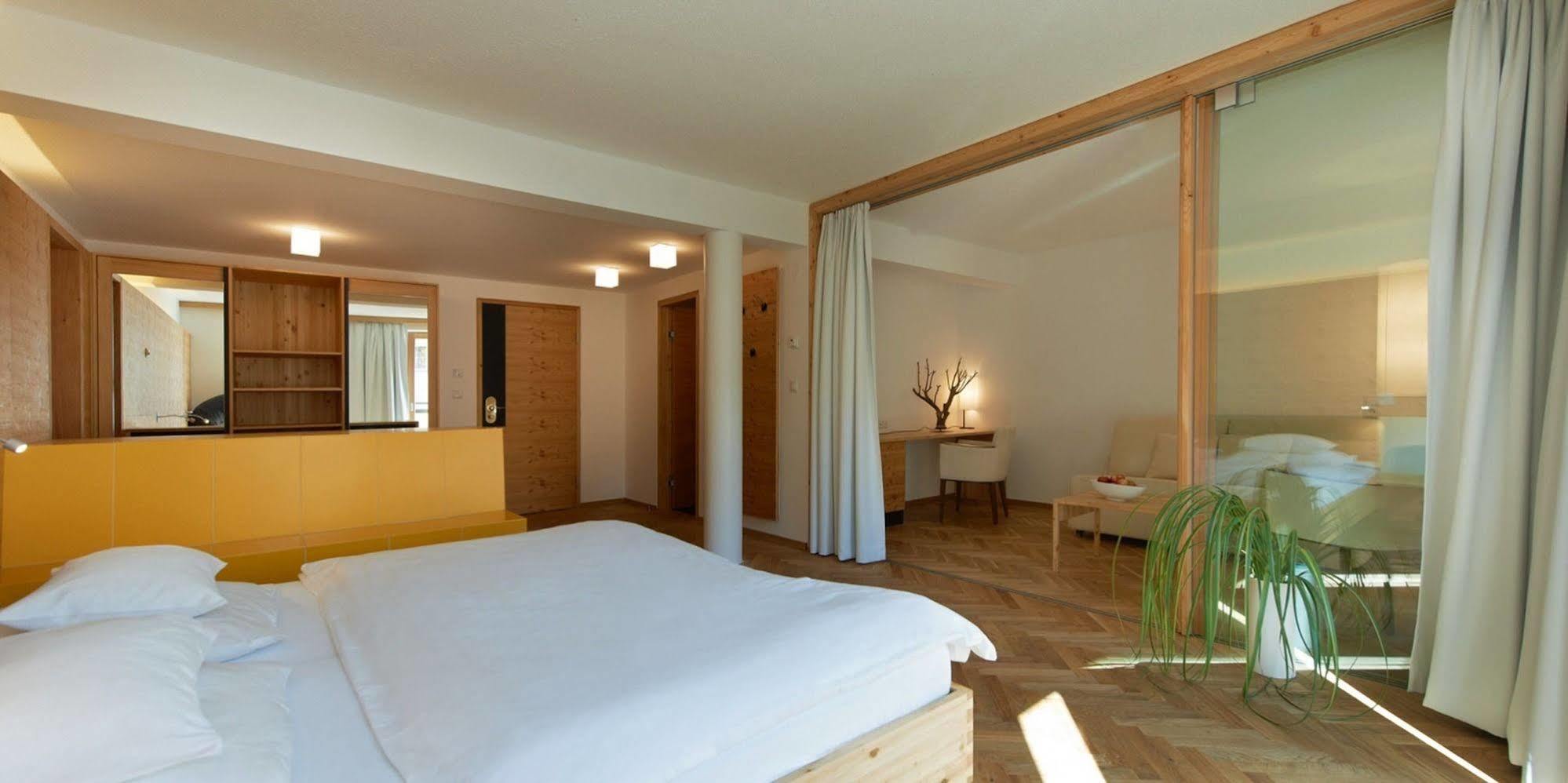 Hotel Liebe Sonne 4S Сьолден Екстериор снимка